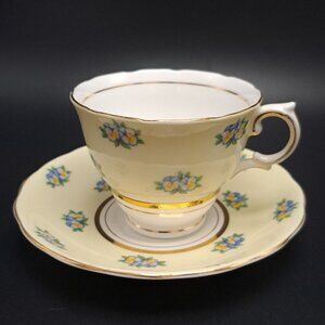 Colclough Pale Yellow Floral Teacup Saucer Set Blue Pansy English Vintage